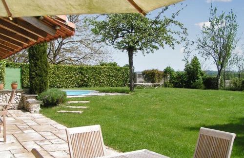 Bellon House | Maison spacieuse avec piscine au cœur de Bellon