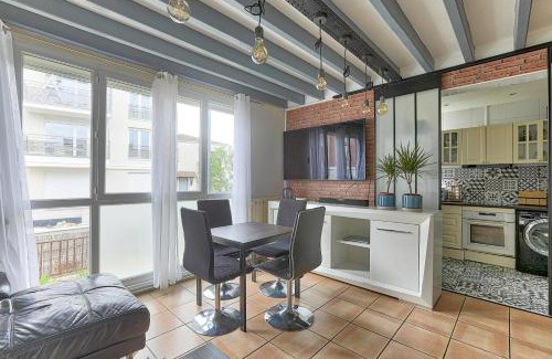 Villeneuve-la-Garenne House | Maison sur les quais de Seine proche de Paris