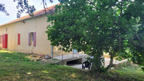 Saint-Cernin-de-lHerm House | Maison Tiny Bwa