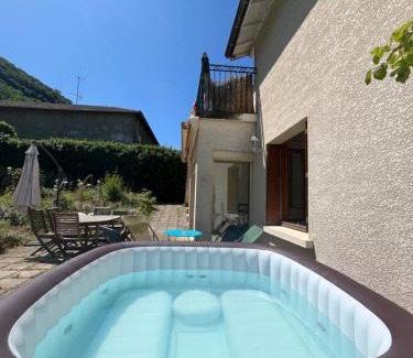 Vif House | Maison Zen avec Jacuzzi proche des passerelles himalayennes de Monteynard