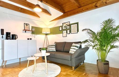 Leinfelden-Echterdingen Apartment | Maisonette-Wohnung mit Balkon
