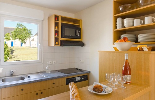 Azay-le-Rideau House | Maisonette charmante, accès Piscine + Tennis