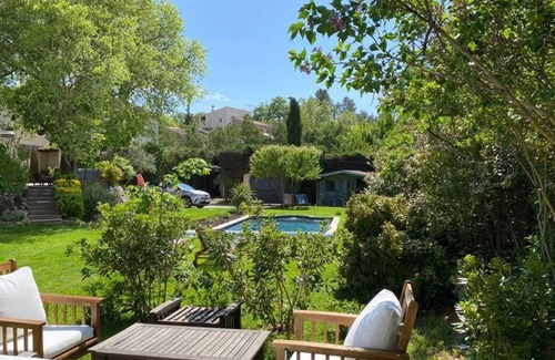 Le Puy-Sainte-Reparade House | Maisonnette Indépendante Avec Piscine Dans la Campagne Aixoise