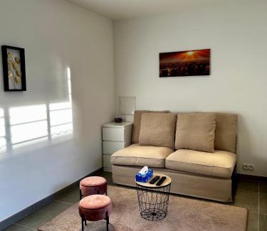 Bobigny House | Maisonnette 2 pers tout confort près de Paris