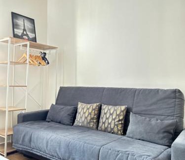 La Chapelle-en-Serval Apartment | Maisonnette STUDIO Parc Astérix I ROISSY CDG I CHATEAU DE CHANTILLY I PARIS