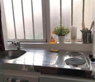 Porte-Saint-Martin Apartment | Maisonnette studio sur cour