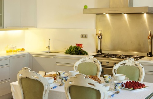 Calvia Villa | Majestic Holiday Estate in Calvià Up to 12 Guests
