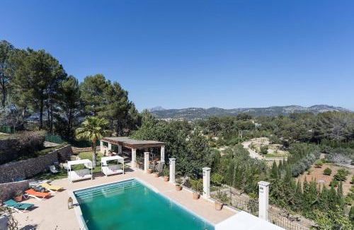 Calvia House | Majestic Holiday Estate Up To 12 in Calvia