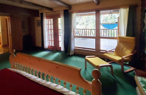 Sundance Cabin | Majestic Mountain Cabin Retreat. Ski in ski out. Sleeps 14