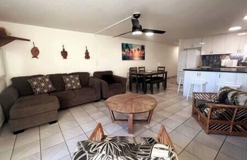 Punaluu Apartment | Majestic Ocean Panorama 8
