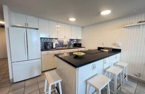 Punaluu Apartment | Majestic Ocean Panorama 8