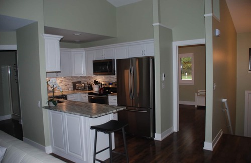 Saugatuck House | Majestic Pines Condo ~ minutes away from downtown Saugatuck