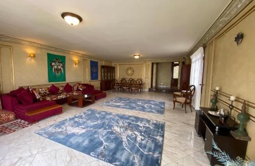 Maadi House | Majestic Room at pearl home