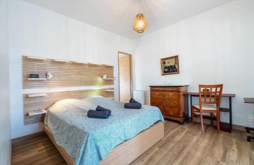 Cessenon-sur-Orb House | Majestic villa with private pool