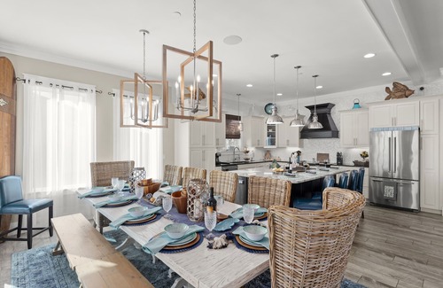 Bahama Beach House | 'Make Your Mark PCB' Gulf Front/Private Pool/Wifi/Tiki Bar