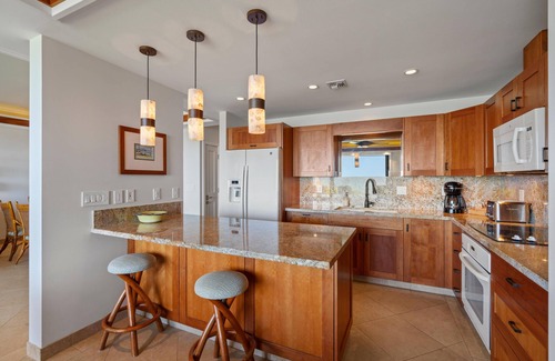 Wailea Condo | Makena Surf | B106 | Beachfront Resort