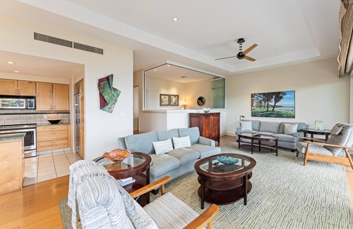 Wailea Condo | Makena Surf | C207 | Beachfront Resort