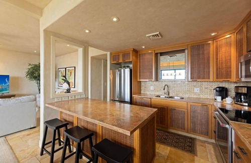 Wailea Condo | Makena Surf | F208 | Beachfront Resort