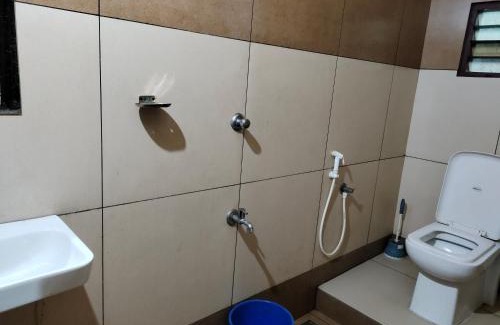 Perintalmanna Hotel | MALABAR Residency