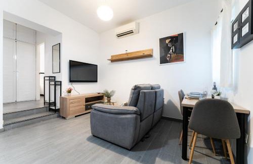 Poligono Alameda Apartment | MalagaSuite Capitan Huelin