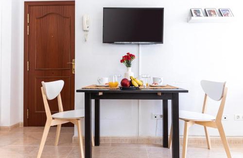 El Ejido Apartment | -MalagaSunApts- Bright City Centre Studio