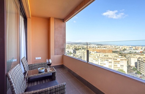 Hacienda Bizcochero Apartment | -MalagaSunApts-SkyGarden Teatinos Pool Fitness Playground