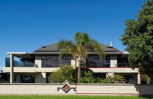 Papamoa Beach Apartment | Malibu Apartment by the Beach
