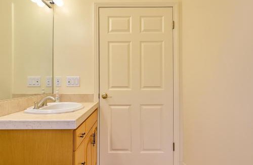 Malibu Apartment | Malibu Beach - Nature 2BR Retreat