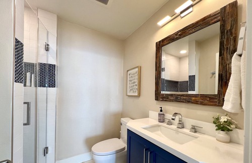 Eastern Malibu House | Malibu Luxury Beachfront Gallery + Private Beach Access