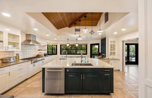 Western Malibu Villa | Malibu Park by Stay Awhile Villas