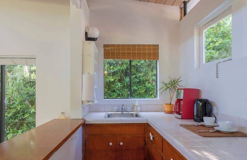 Western Malibu House | Malibu Retreat w/Beach Access and Ocean View