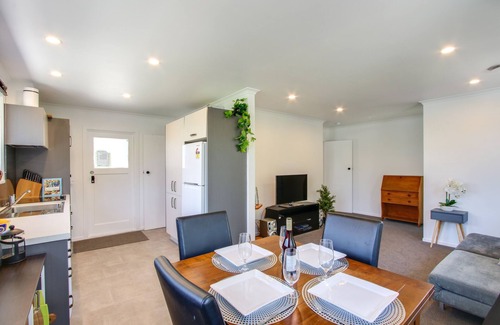 Havelock North House | Mama and Papa's - Havelock North Holiday Home
