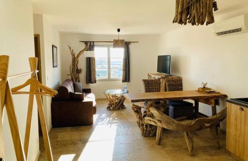 Saintes-Maries-de-la-Mer Bed & Breakfast | Manade des Baumelles