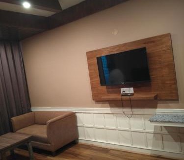 Khattalwada Hotel | Manali Diaries B&B - Mall Road