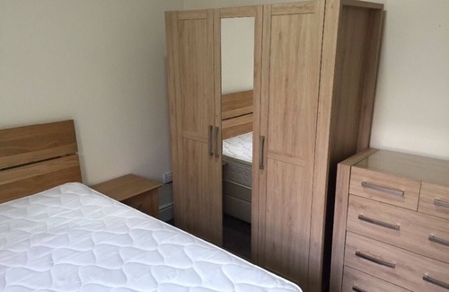 Belle Vue House | manchester gorton Great bus links close to hyde road