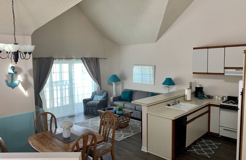 Oxnard Shores Condo | Mandalay Shores Resort