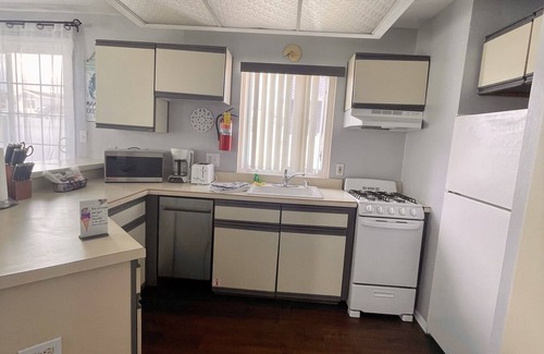 Oxnard Shores Condo | Mandalay Shores Resort