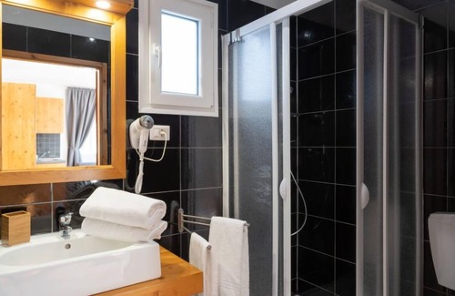 San Lorenzo al Mare House | Mandorlo (SLR401) by Interhome