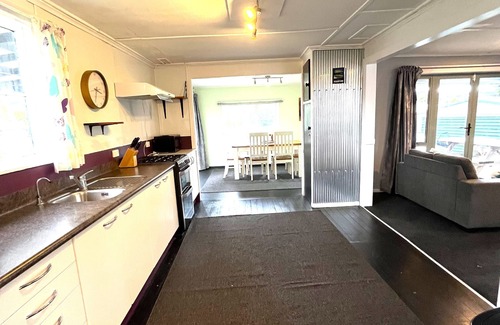 Mangakino House | Mango at the Lake sleeps 8