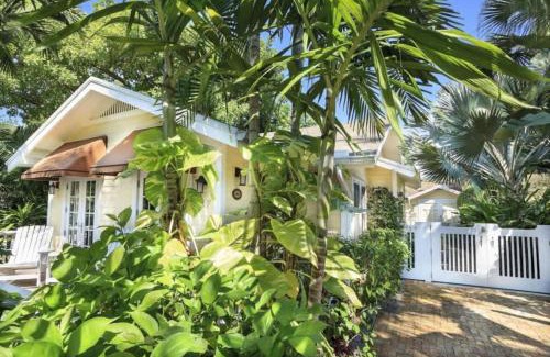 Flamingo Parks House | Mango Haus - Savor Tropical Living by a Lush Lagoon Pool