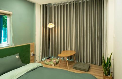 Hang Bai House | Mango House - Budget Cozy Rooms near Hanoi Old Quarter and Train St
