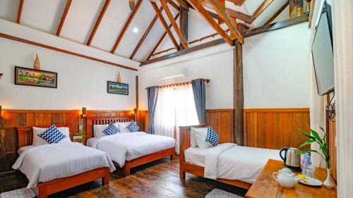Siem Reap Hotel | Mango Kesararam
