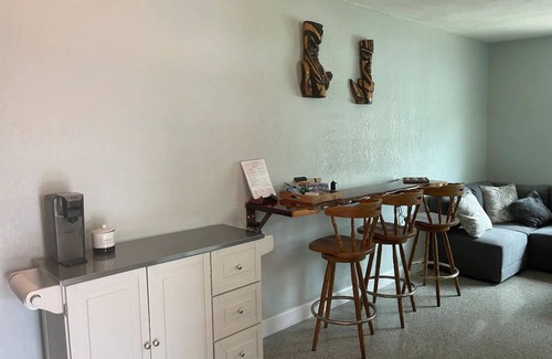 Port Canaveral House | Mango Zest 🥭 Nest Launchpad