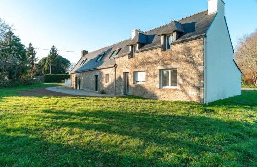 Plumergat House | Mangoero