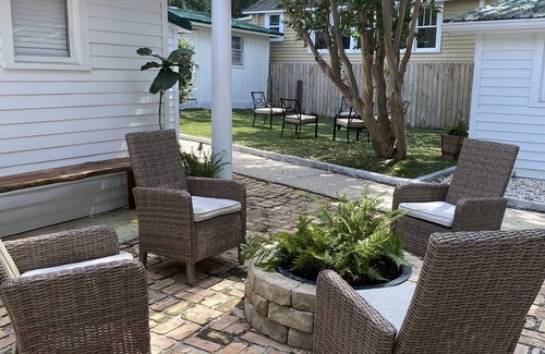 Fairhope Apartment | Mangrove - Blue Mangrove
