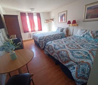 Manitou Springs Hotel | Manitou Inn