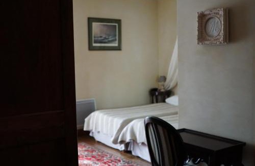 Cancale Hotel | Manoir Des Douets Fleuris