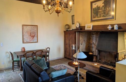 Prudhomat Apartment | Manoir du Boscau, Gilles del Bosc