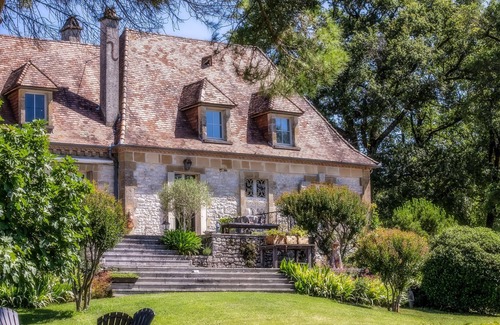 Saint-Raphael House | Manoir Le Cuvier