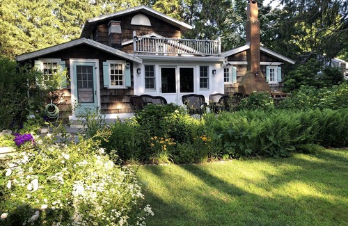 Manomet House | Manomet Bluffs Beach Bungalow - 2 Min Walk To Private Beach